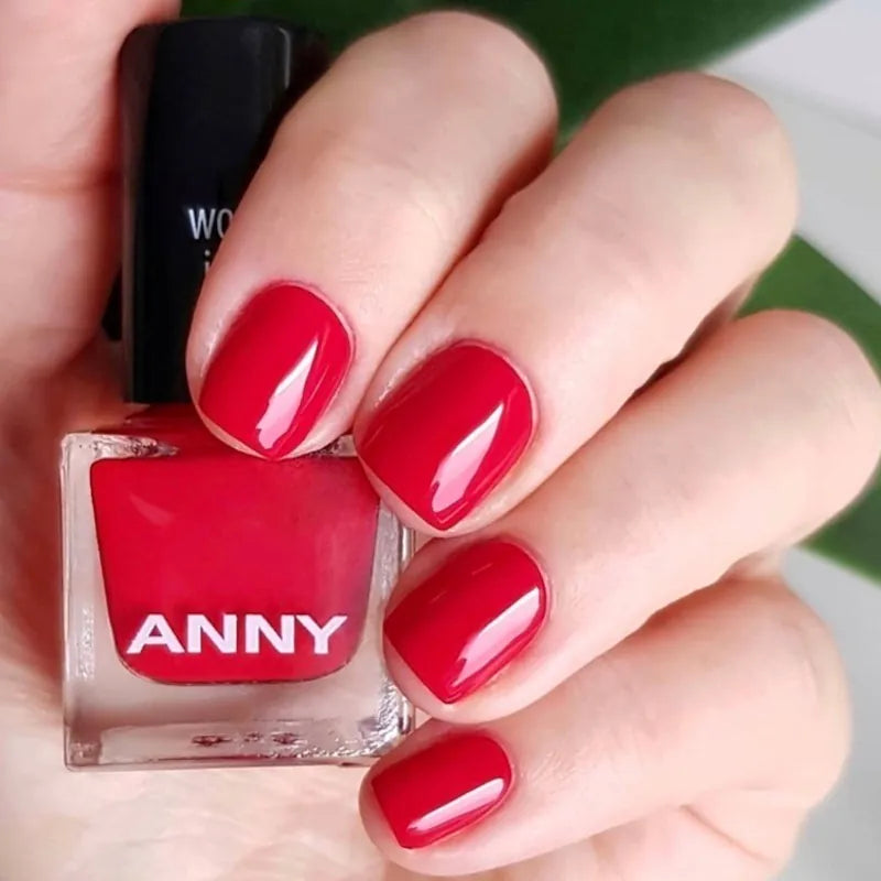 142 Woman In Red