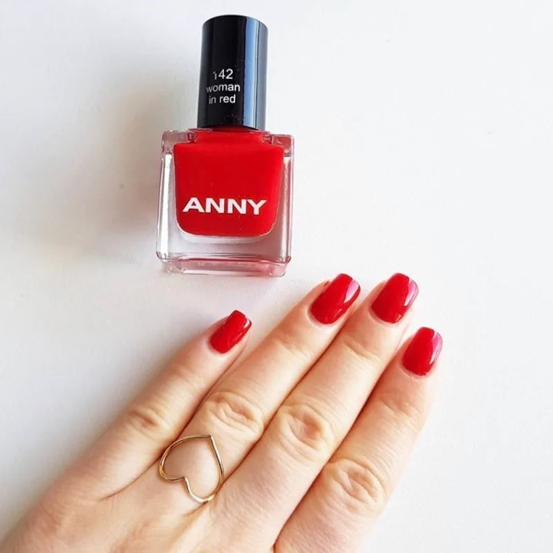 142 Woman In Red