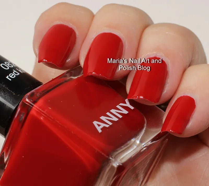 082 Red Kiss